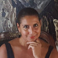 Rebecca Flores portrait