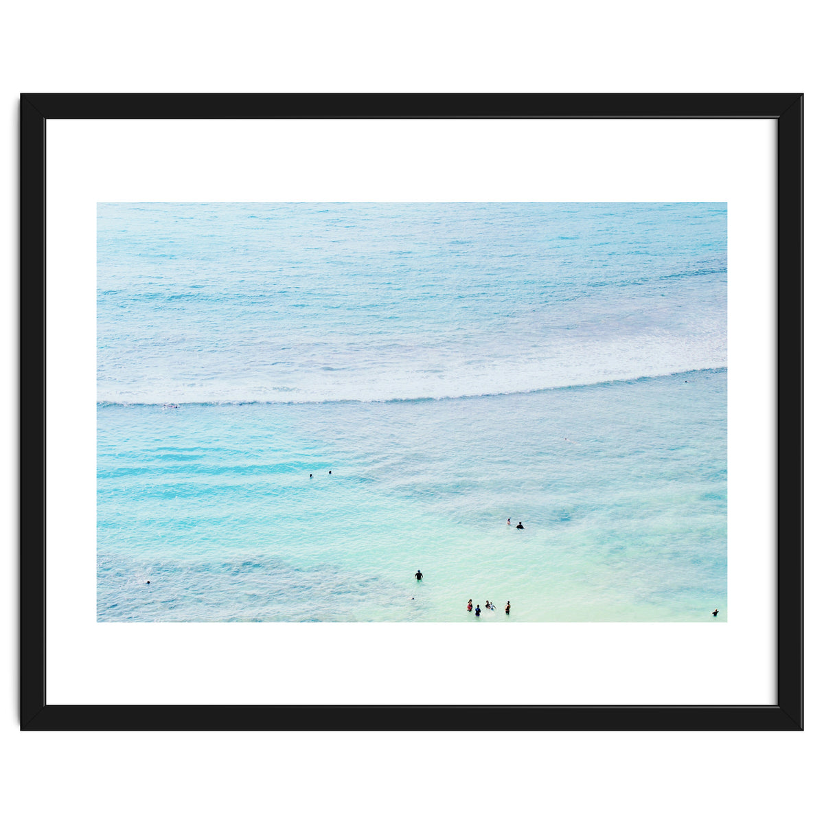 BLUE OCEAN AND CALM WAVE - Hawaii