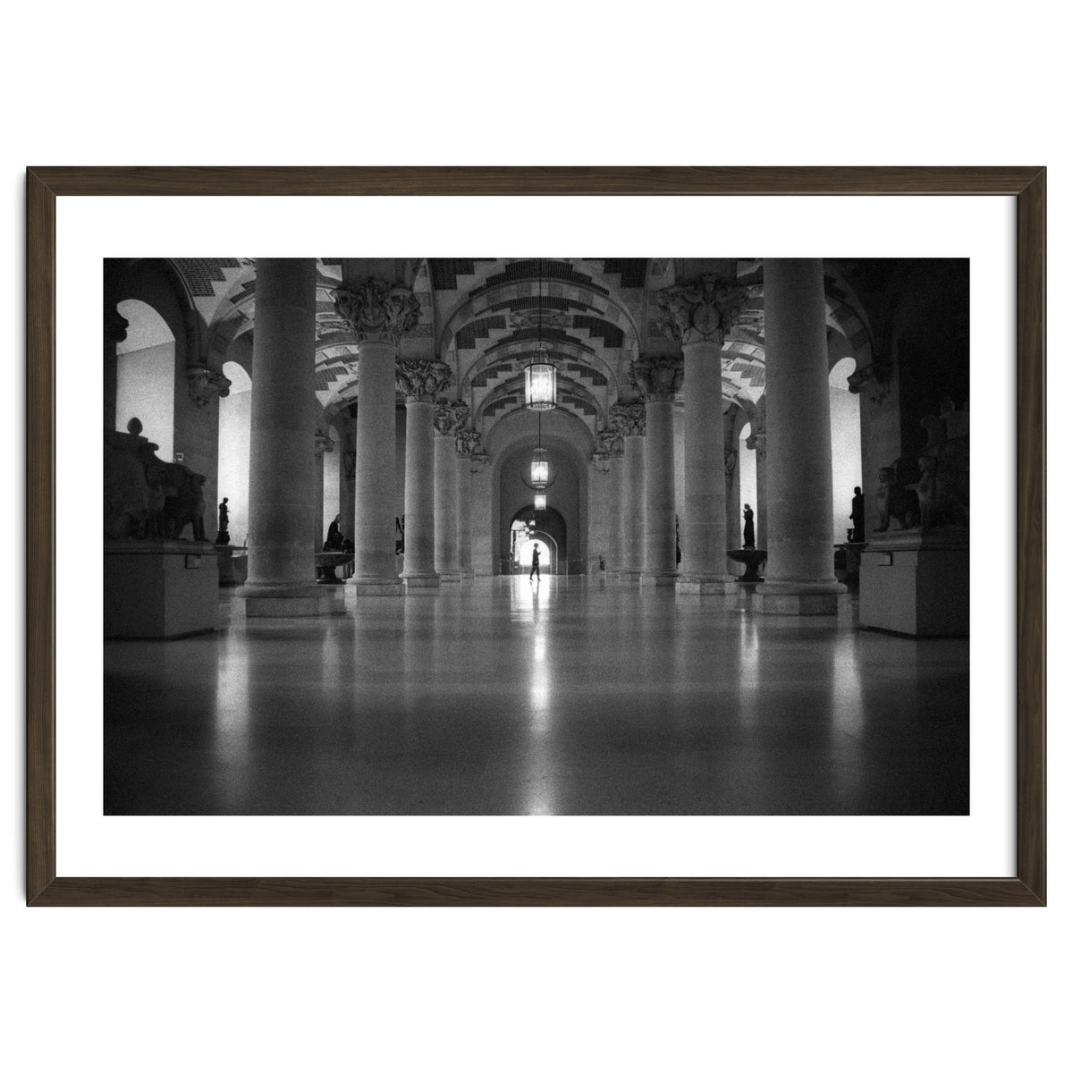 Lost inside the Louvre