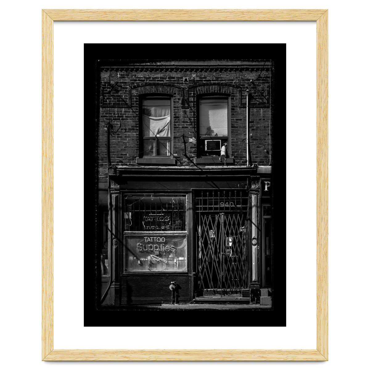 No 940 Queen St E 3 with Border