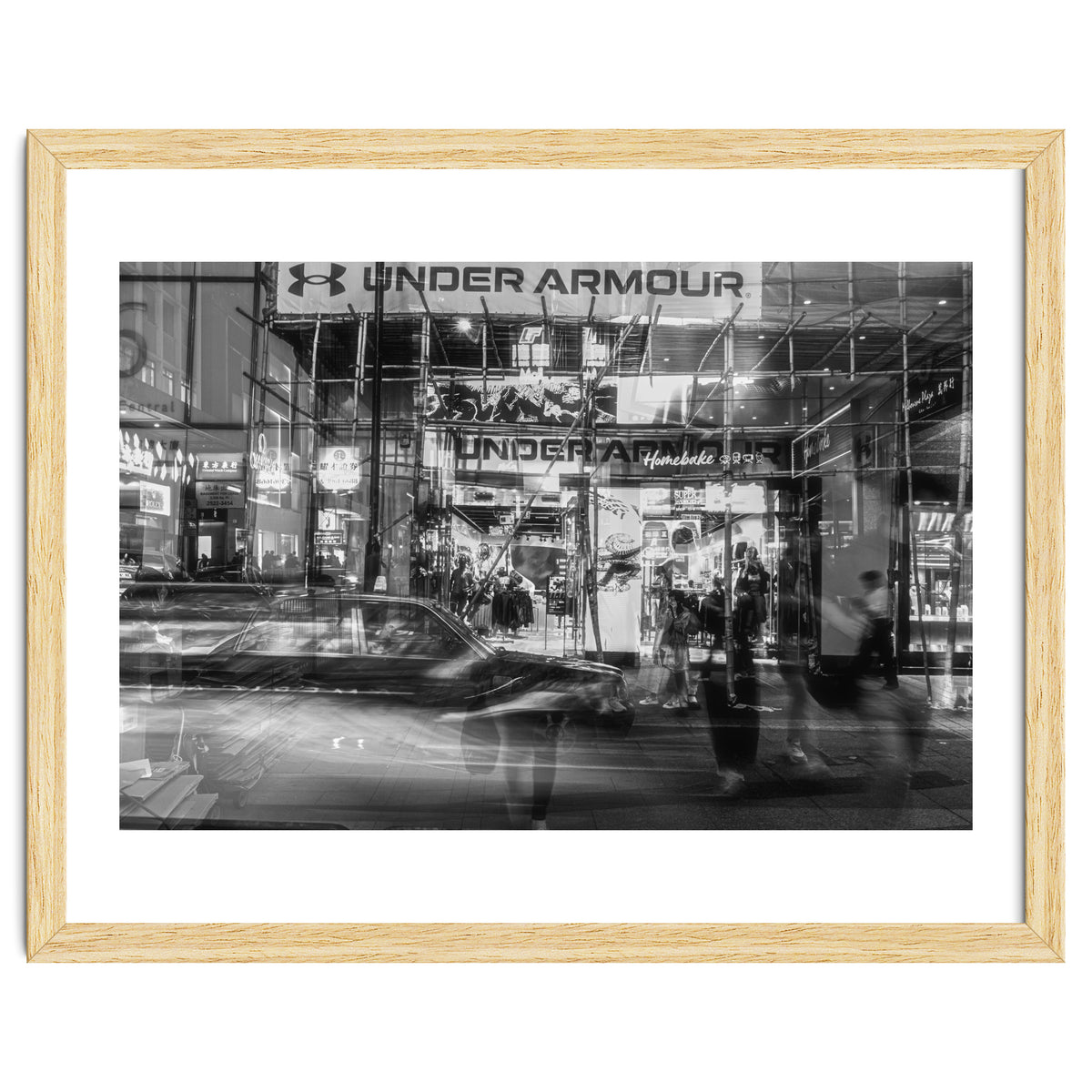 Street Photography - Night in Hong Kong Causeway Bay