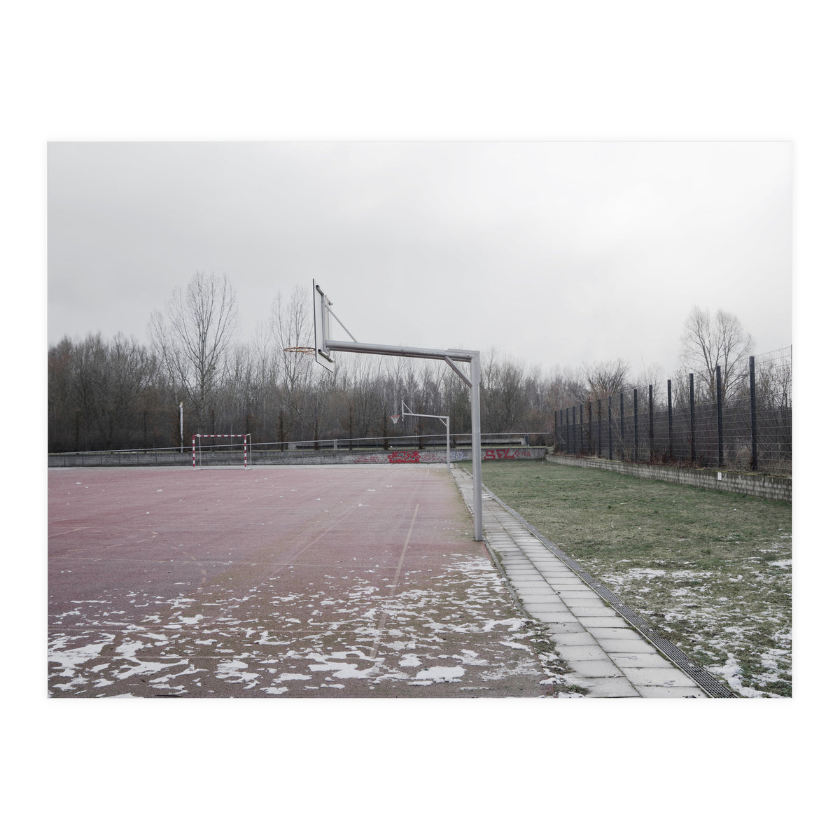 No people basketball court (Print Only)