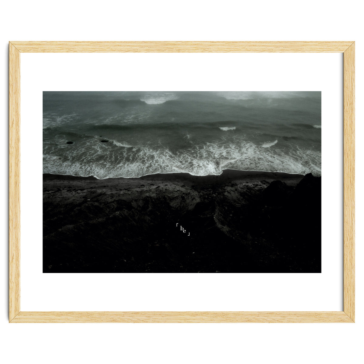 be - Ocean Wave - Black Beach