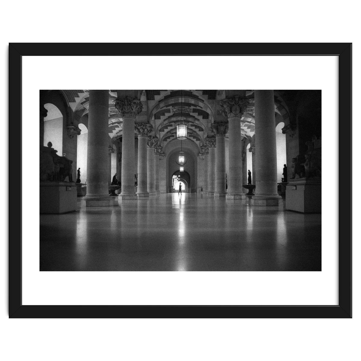 Lost inside the Louvre