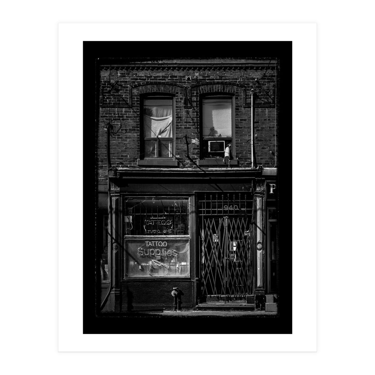 No 940 Queen St E 3 with Border (Print Only)