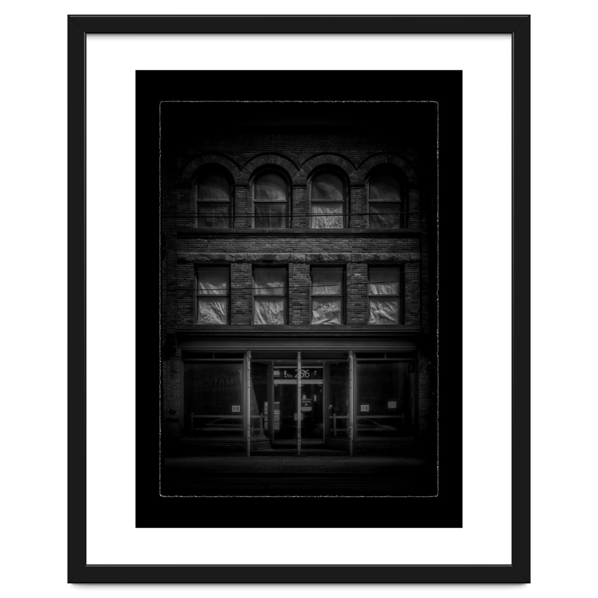 No 256 King St E 1 with Border