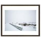 No people on a bench in the snowy winter thumbnail