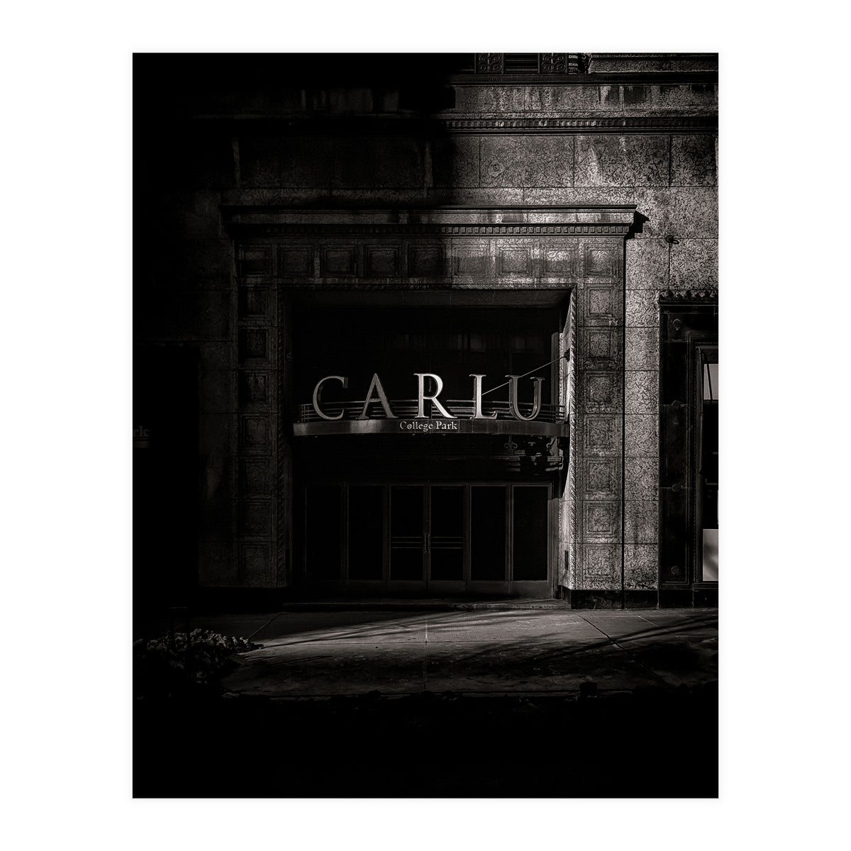 No 444 Yonge St 1 (Print Only)