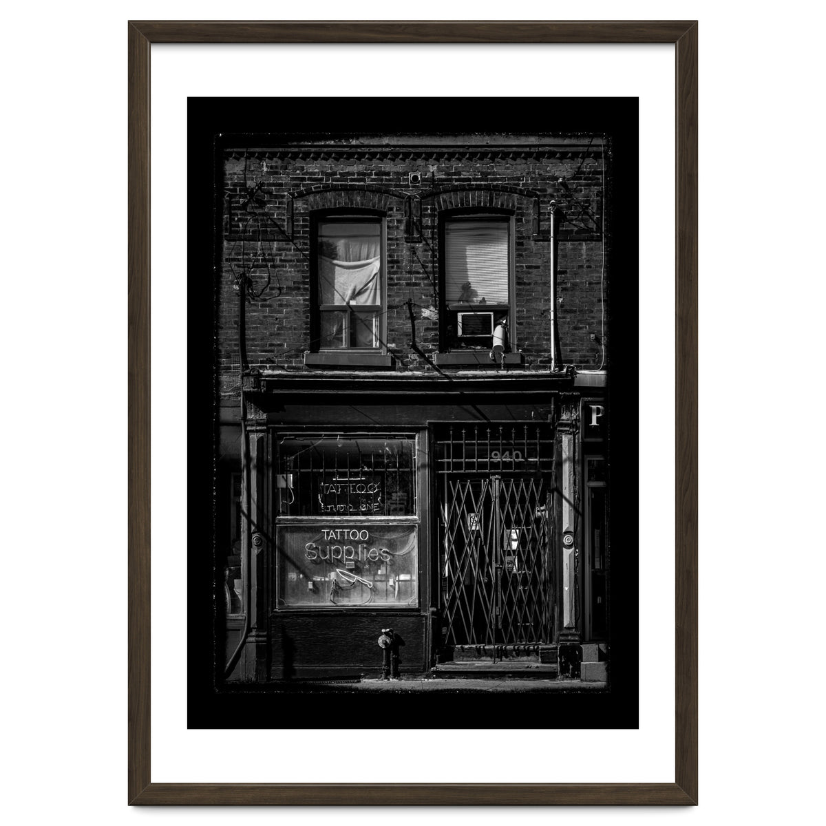 No 940 Queen St E 3 with Border