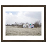 Graffiti barn in the middle of nowhere thumbnail