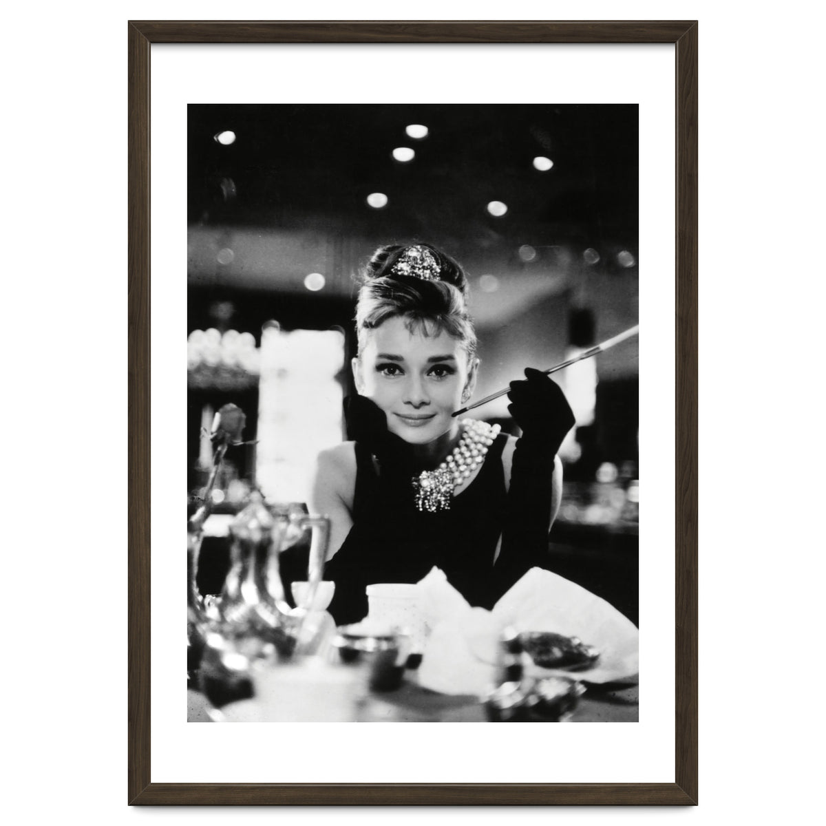 AUDREY HEPBURN in BREAKFAST AT TIFFANY'S (1961), directed by BLAKE EDWARDS.