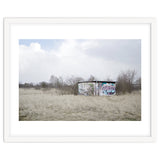 Graffiti barn in the middle of nowhere thumbnail