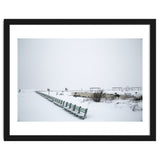 No people on a bench in the snowy winter thumbnail