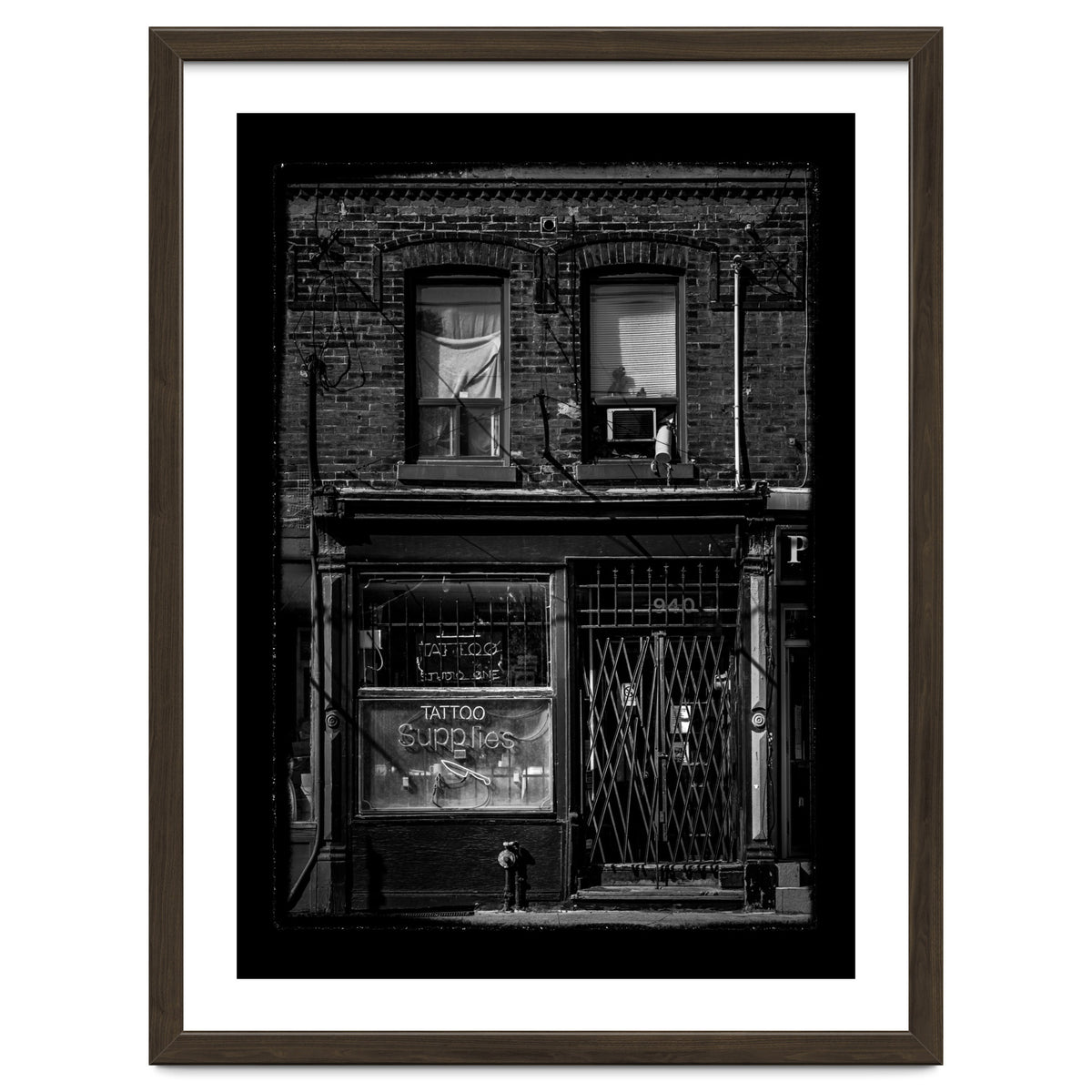 No 940 Queen St E 3 with Border