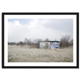 Graffiti barn in the middle of nowhere thumbnail