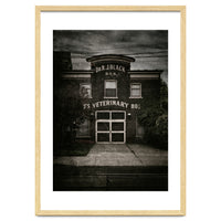 No 923 Queen St E 1 Old Film Version