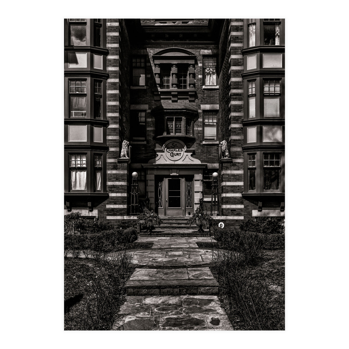 No 30 Charles St E 1 (Print Only)