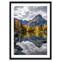 Golden Autumn Reflection: Majestic Mountain Wilderness Landscape