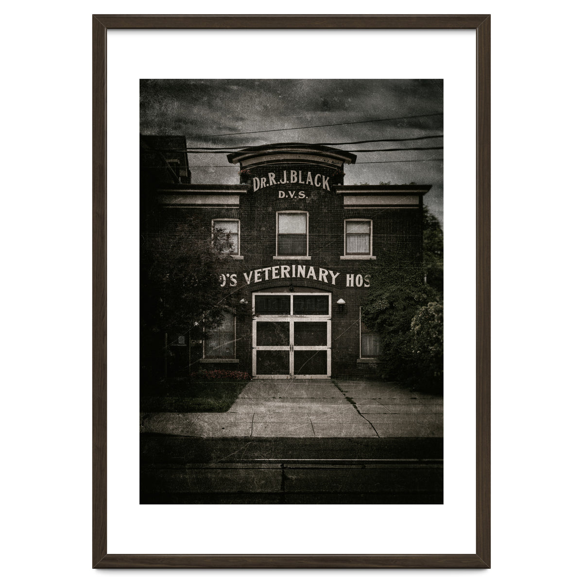 No 923 Queen St E 1 Old Film Version