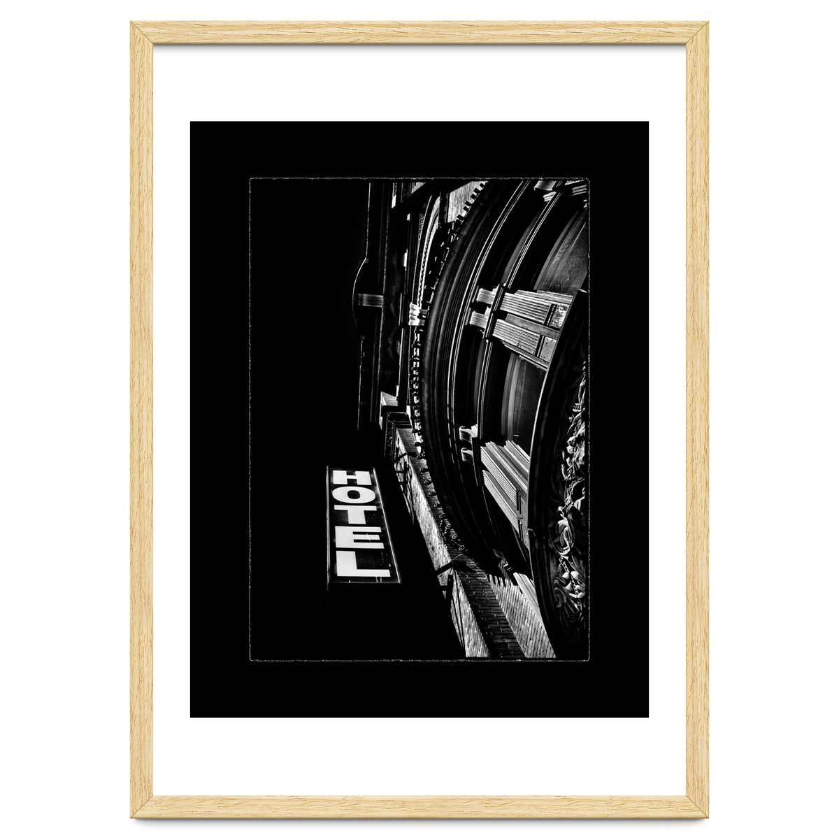 Gladstone Hotel No 2 with Border