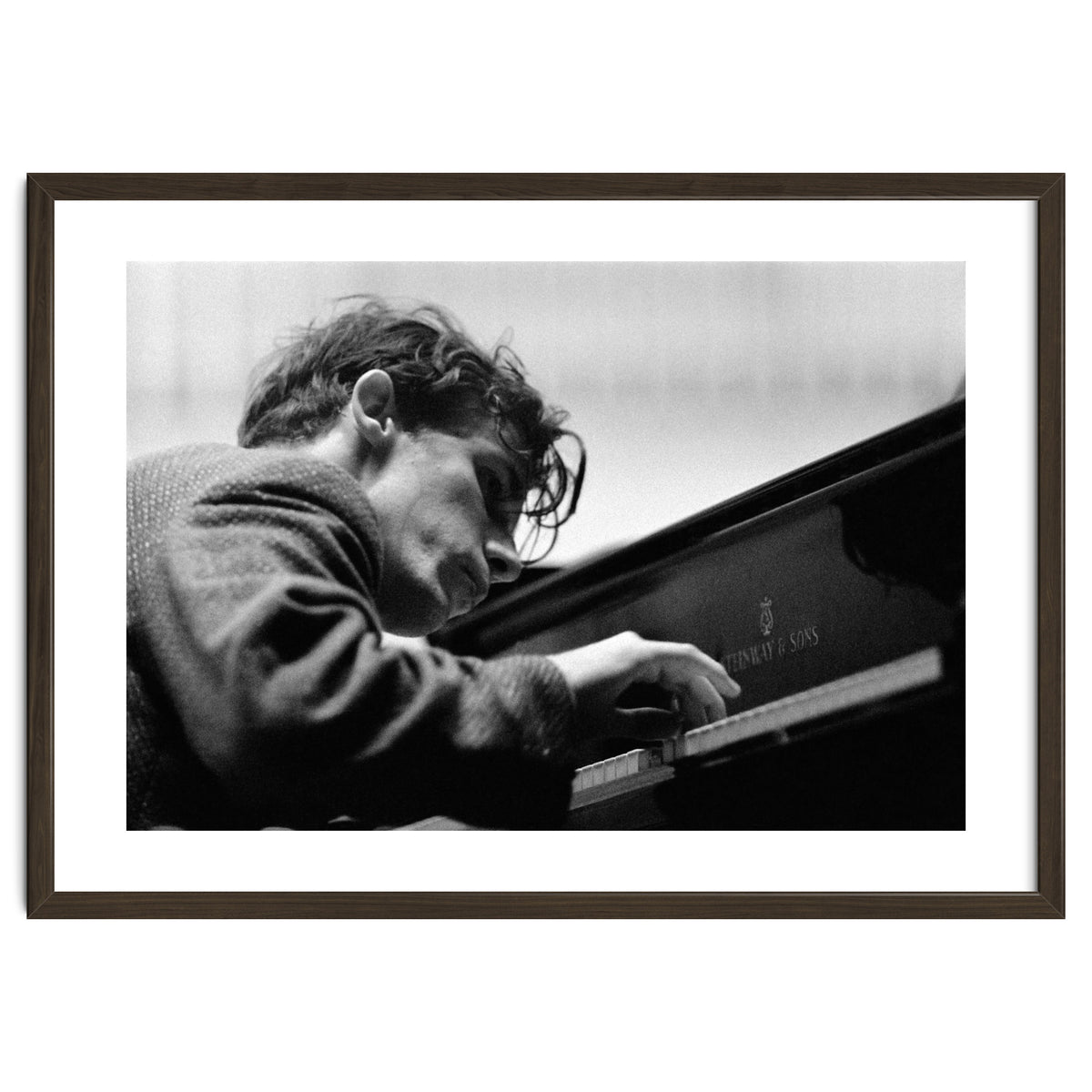 Pianist Glenn Gould with the Berlin  Philharmonic Orchestra under Herbert von Karajan. Berlin,1957.