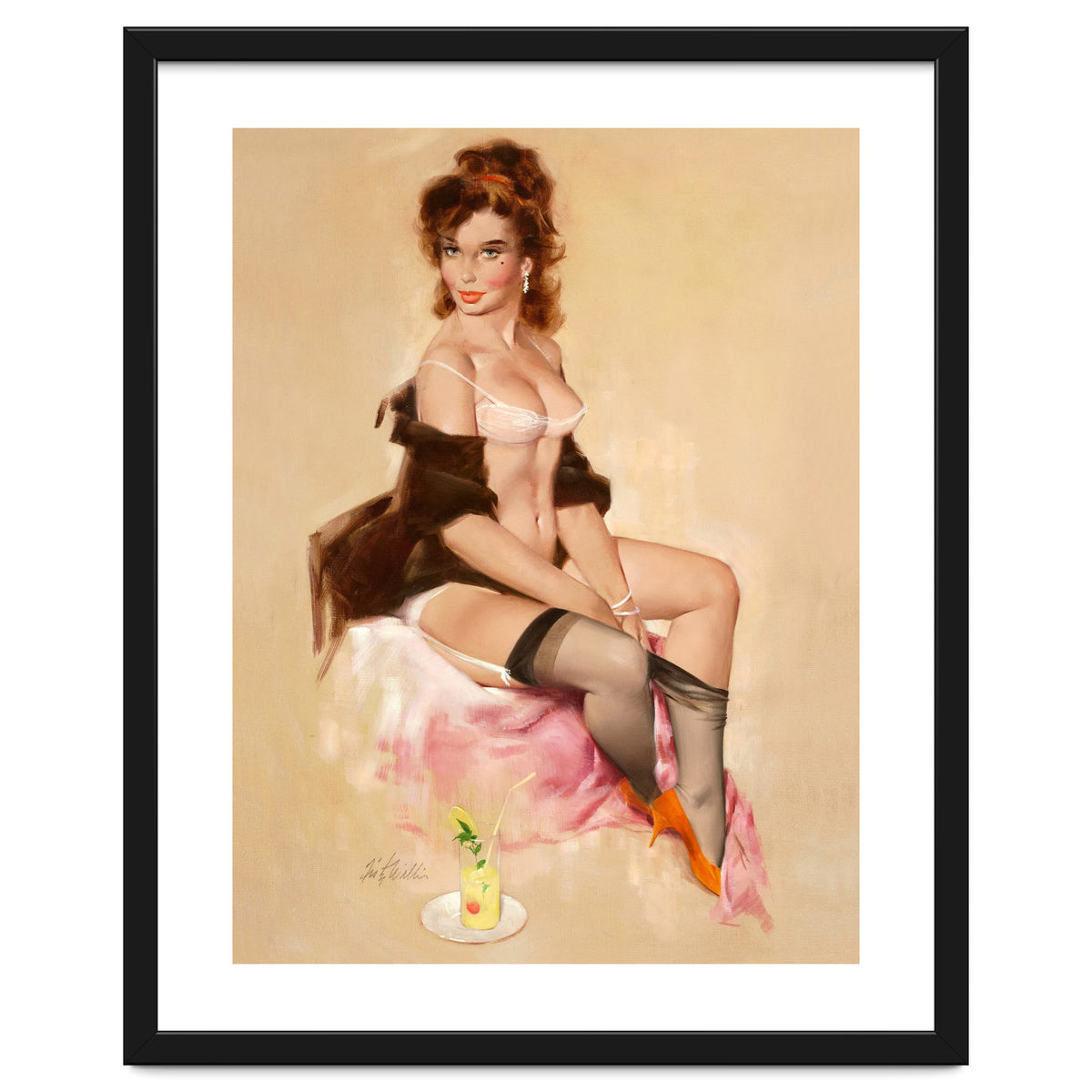 Sexy Pinup Brunette Modelling