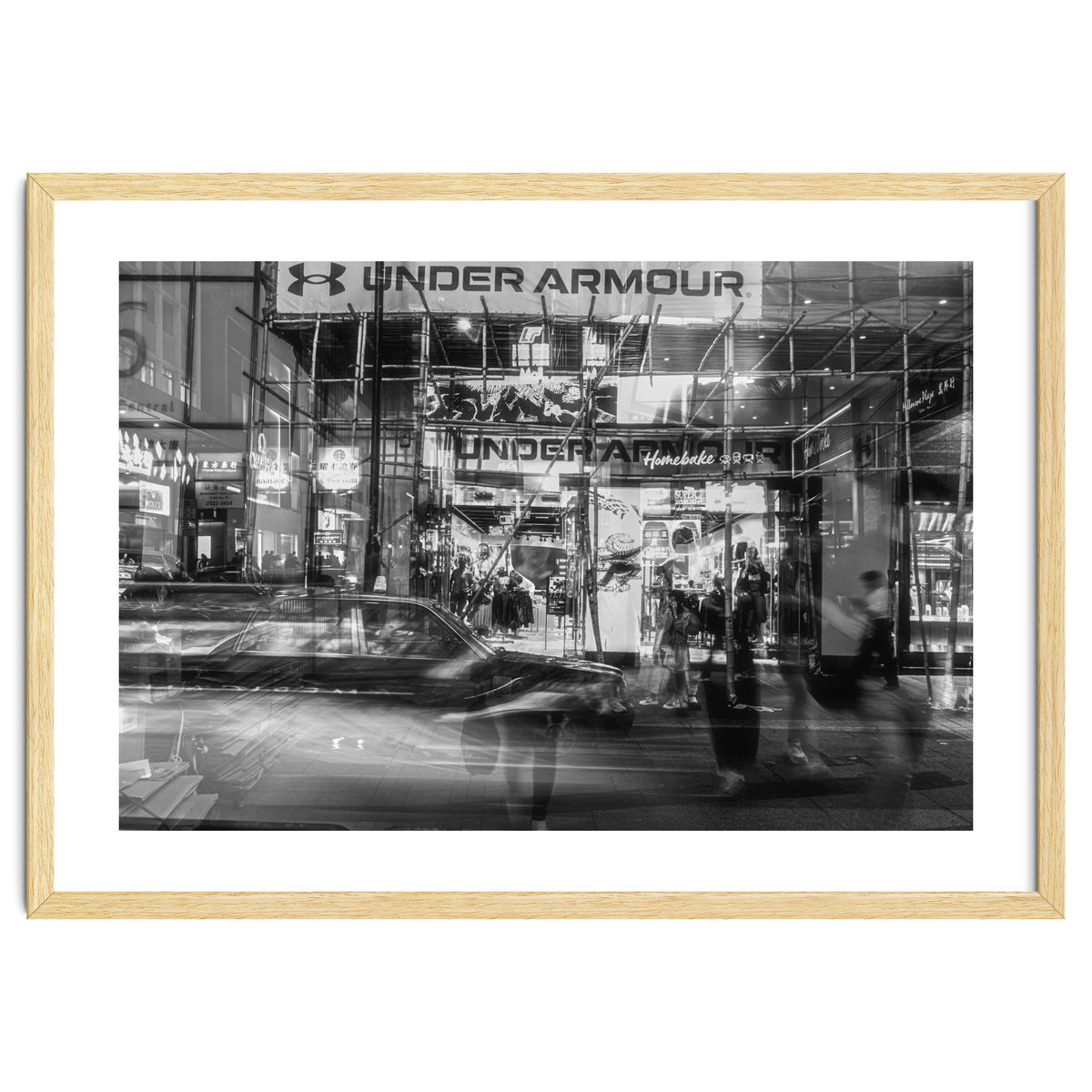 Street Photography - Night in Hong Kong Causeway Bay