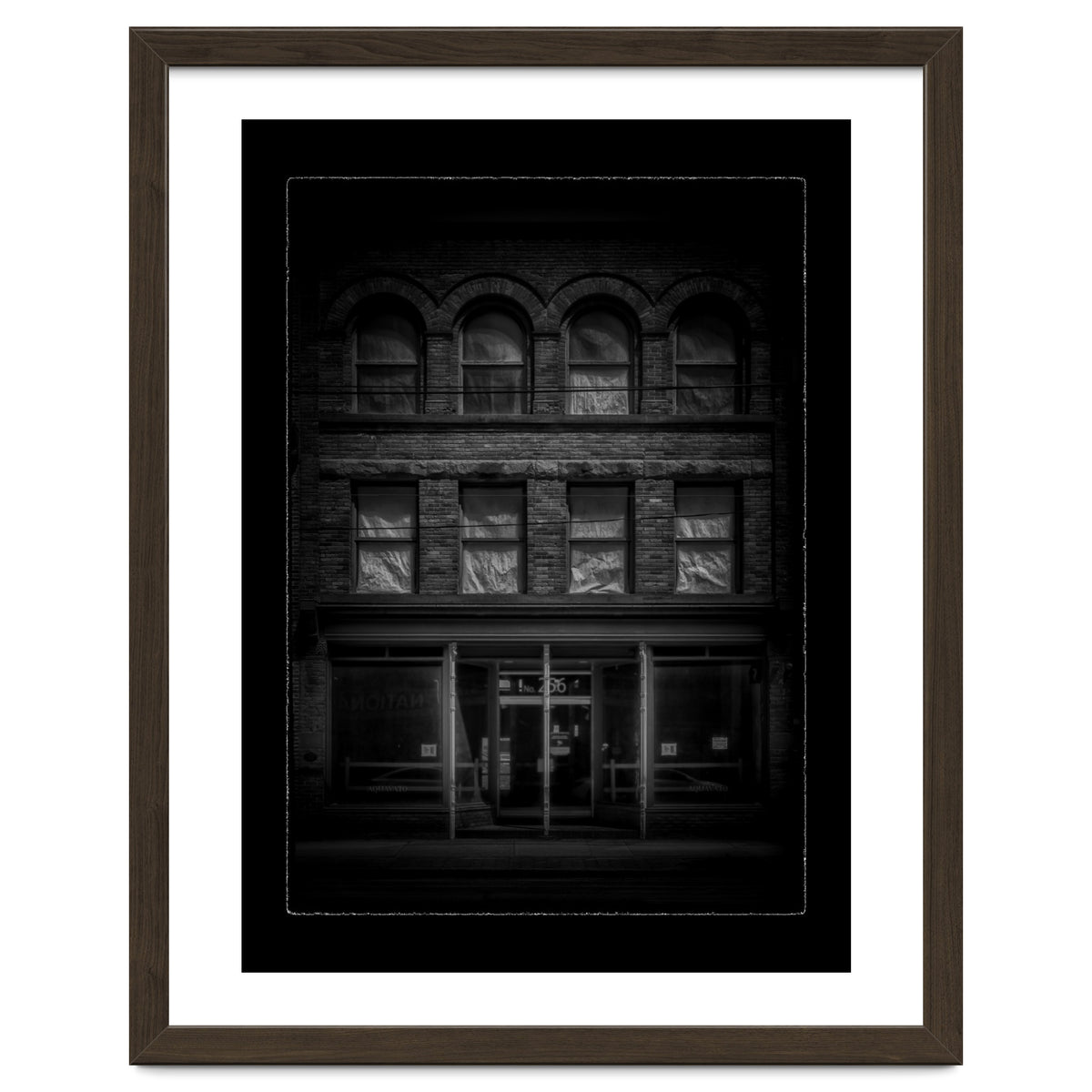 No 256 King St E 1 with Border