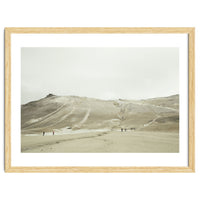 Tourists at volcano - Iceland