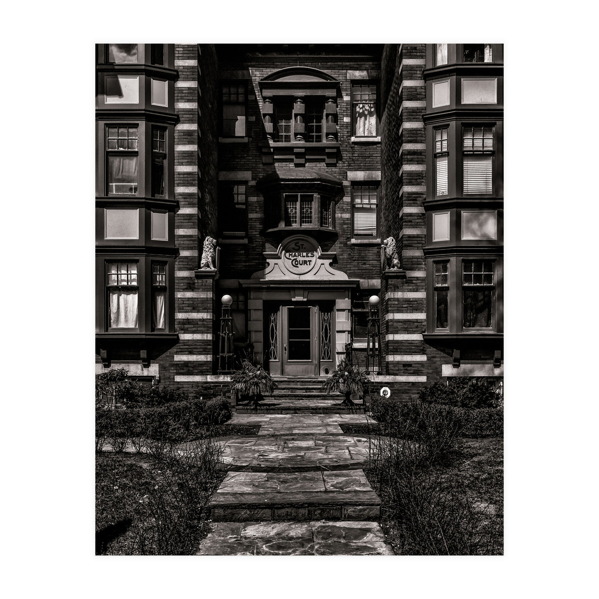 No 30 Charles St E 1 (Print Only)