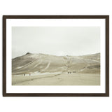 Tourists at volcano - Iceland thumbnail