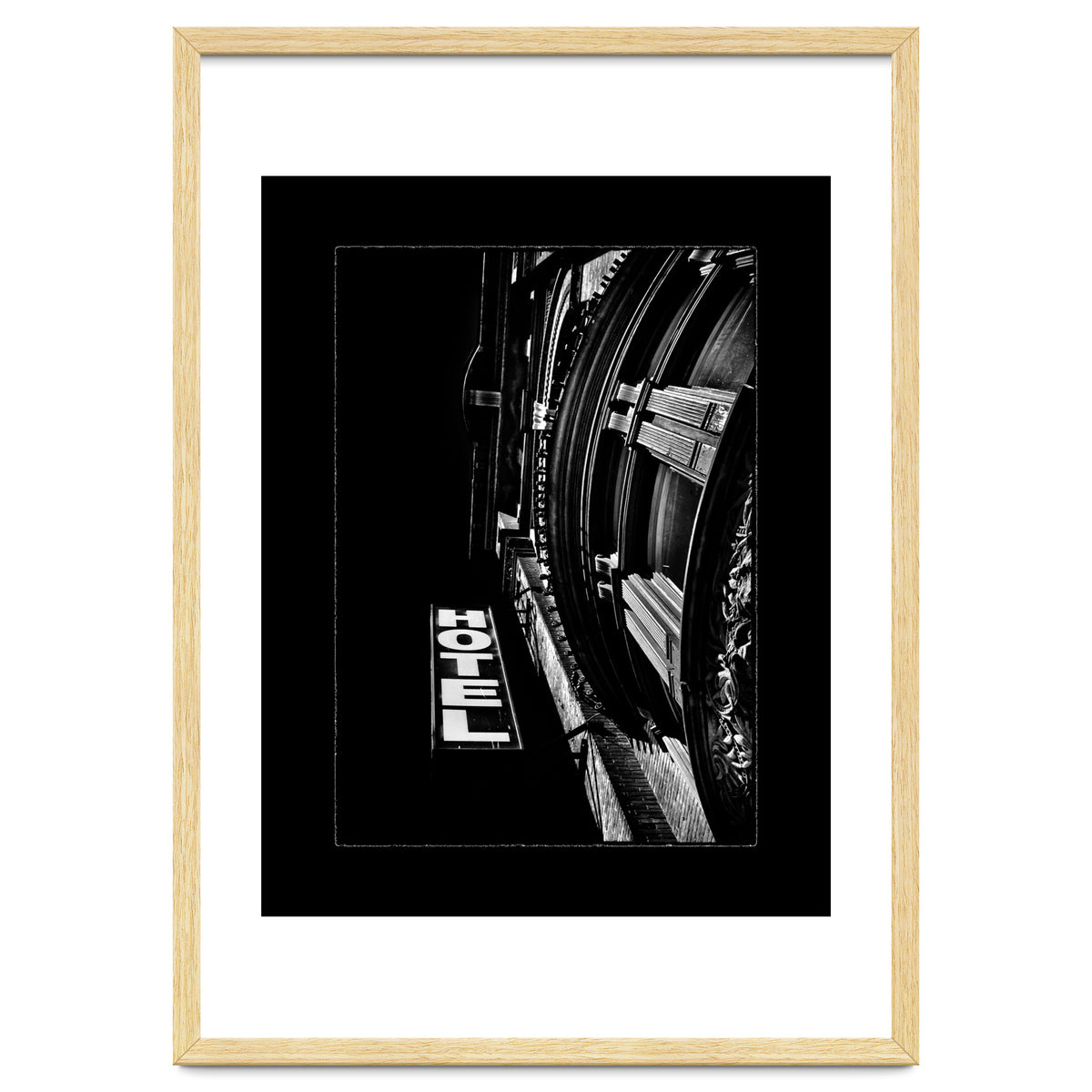 Gladstone Hotel No 2 with Border