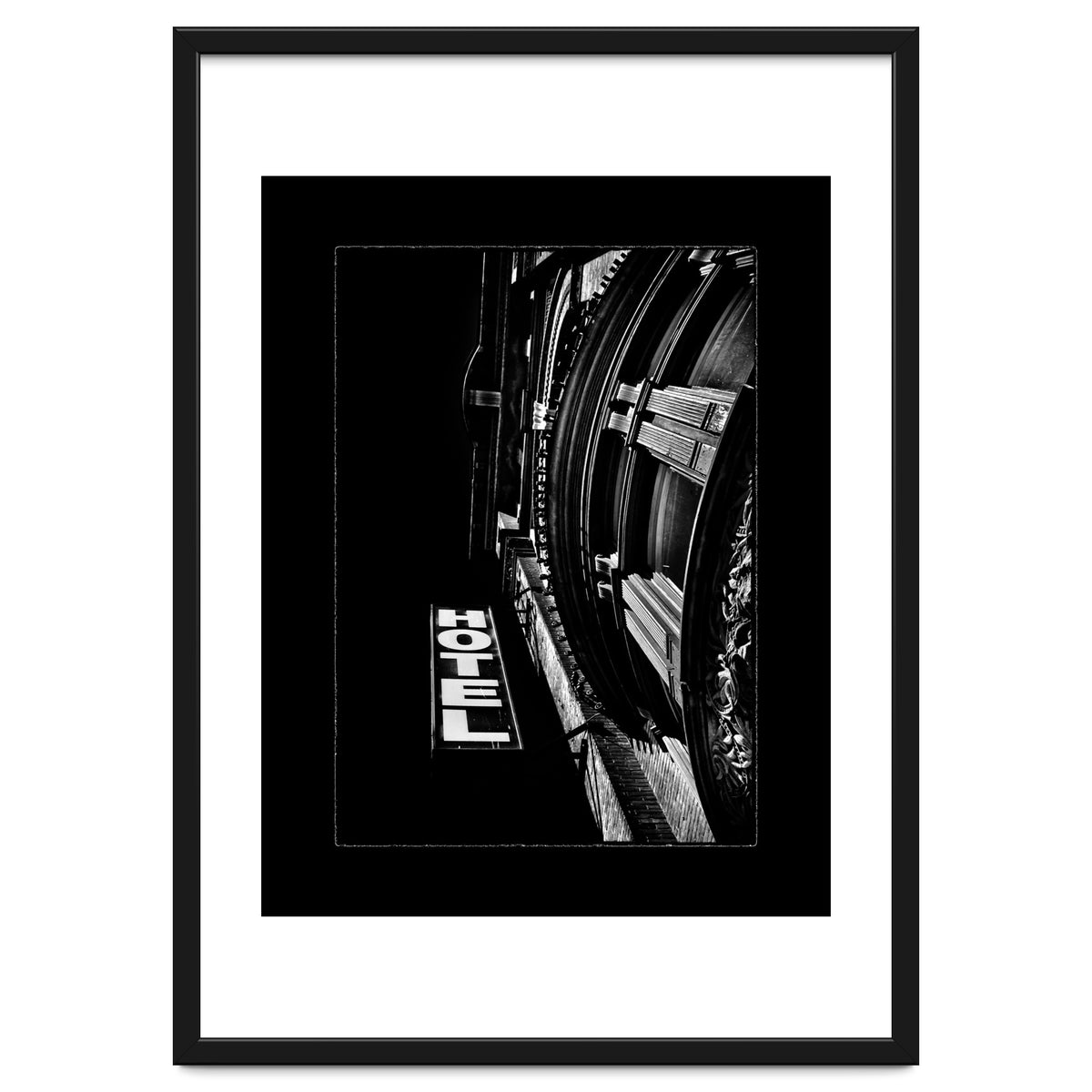 Gladstone Hotel No 2 with Border