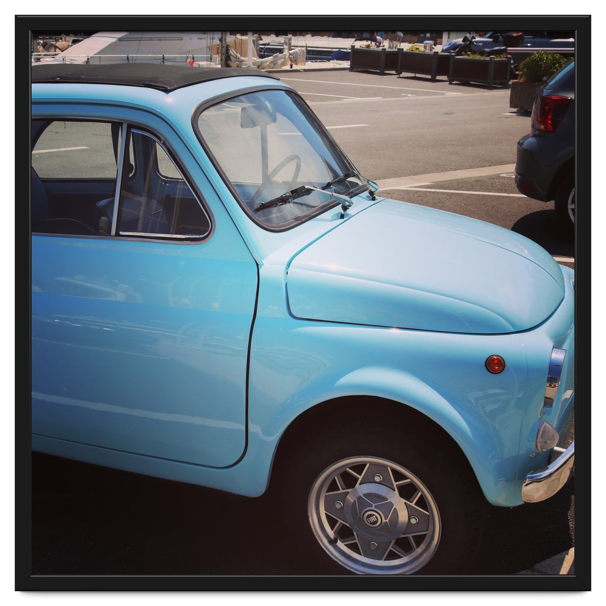 Pale blue Fiat 500