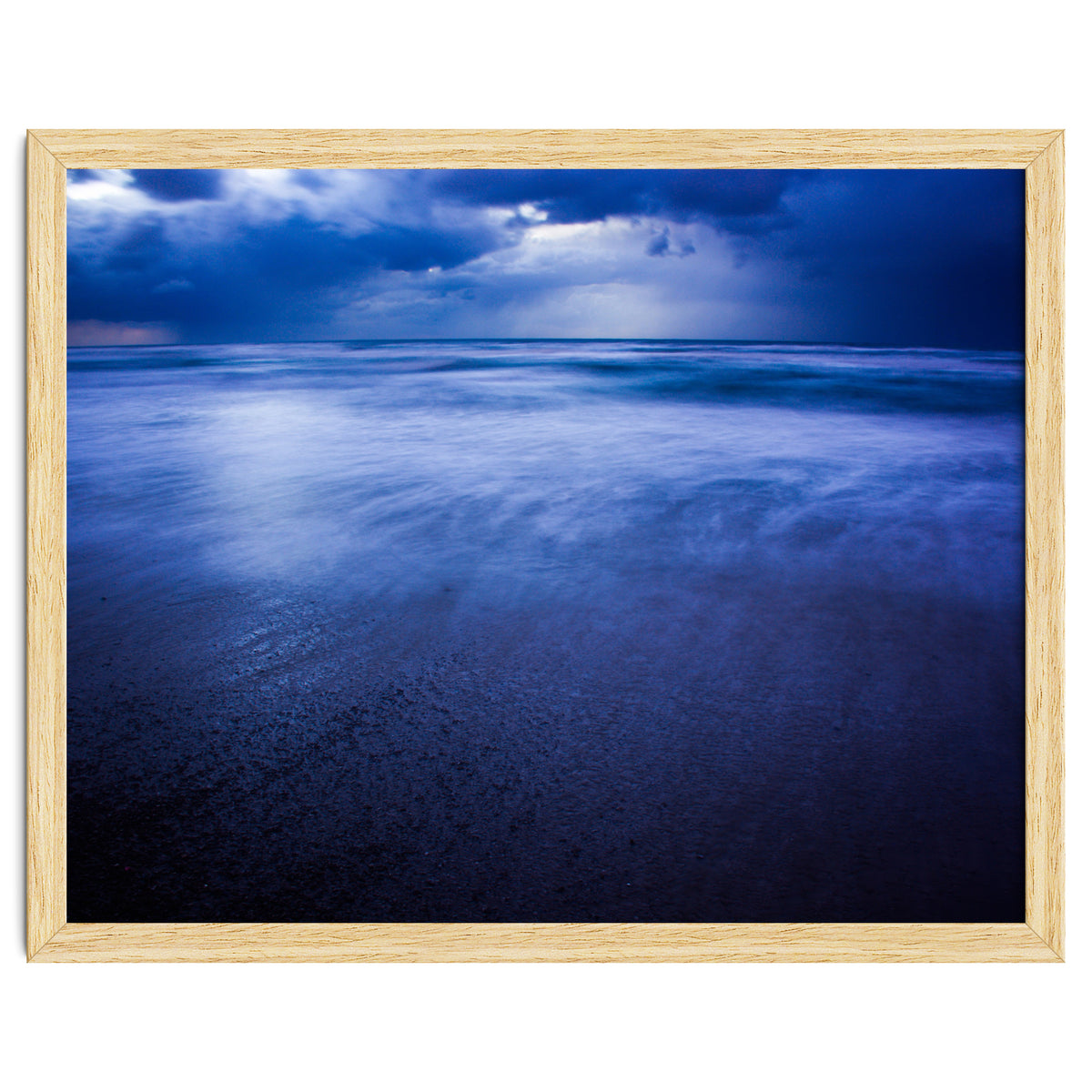 Winter storm over Sidni Ali beach II