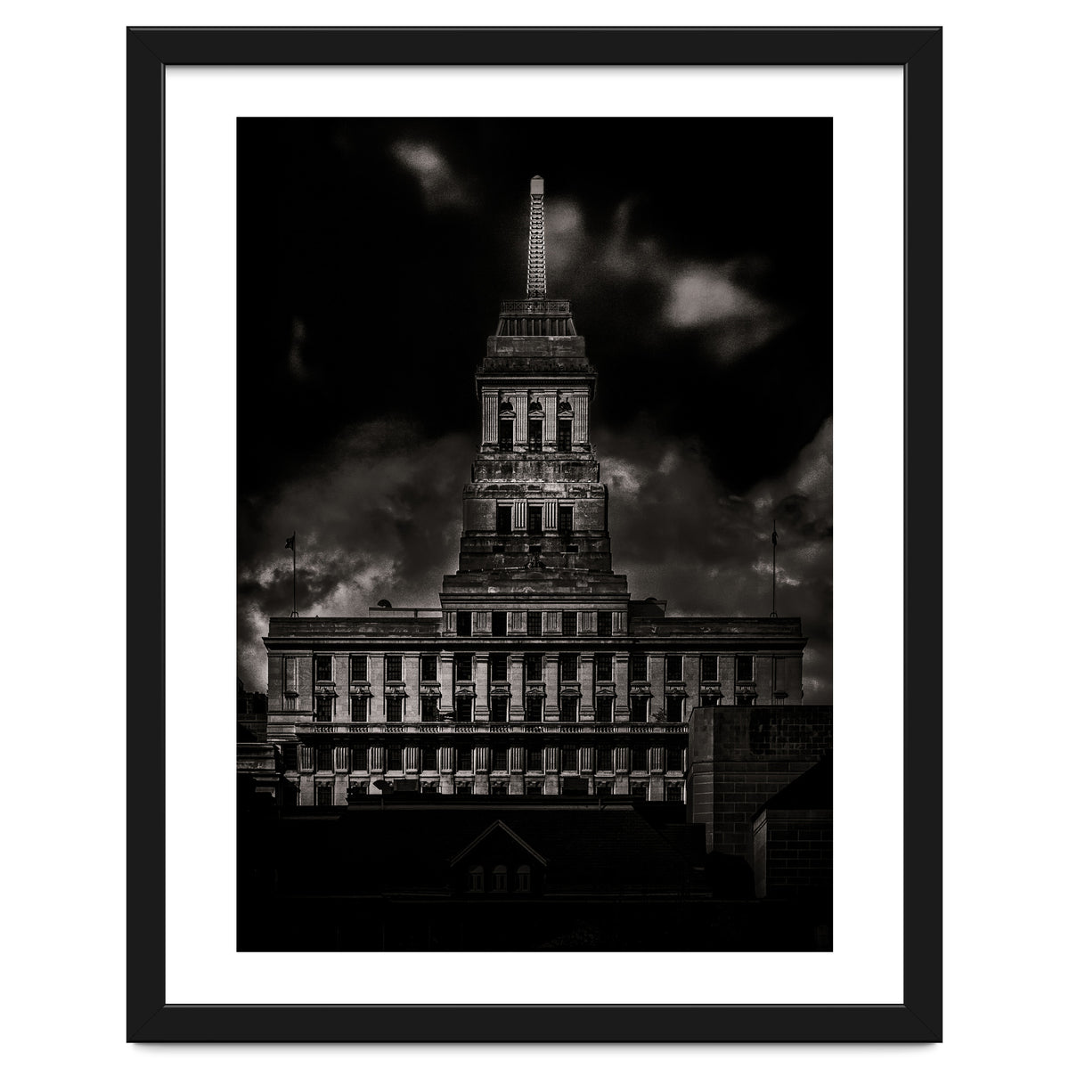 No 330 University Ave Toronto Canada 3