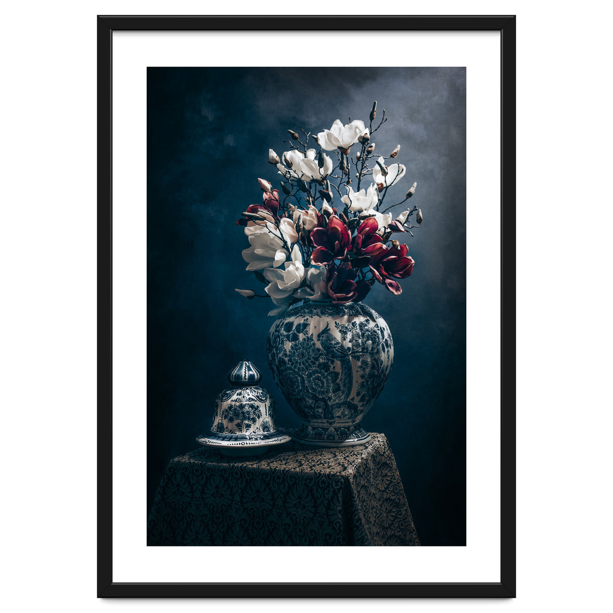 Magnolia Stillife