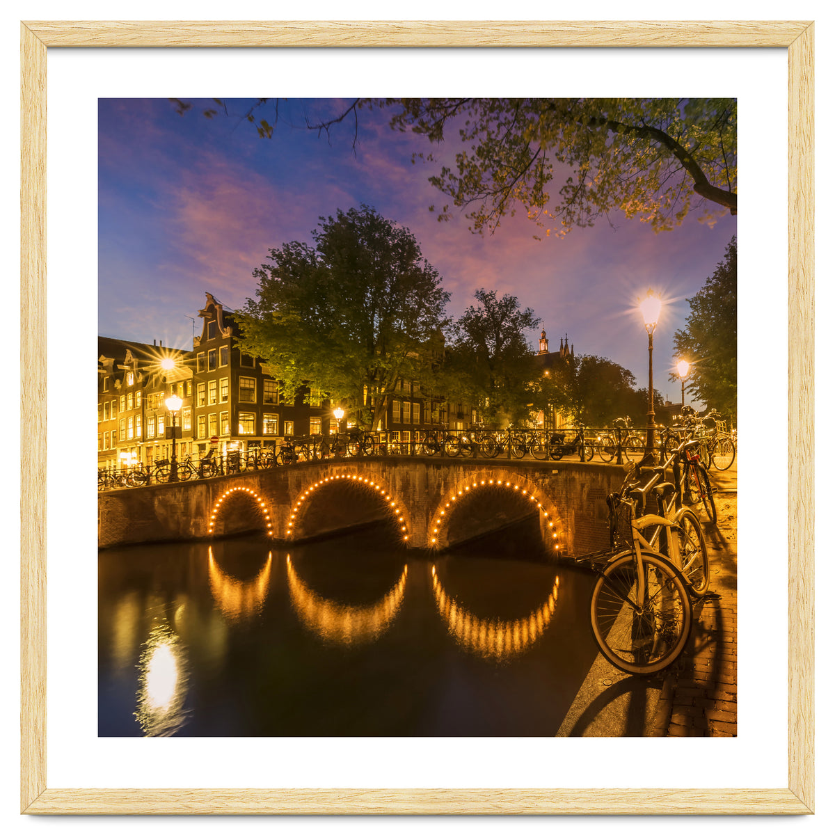 AMSTERDAM Idyllic nightscape from Keizersgracht