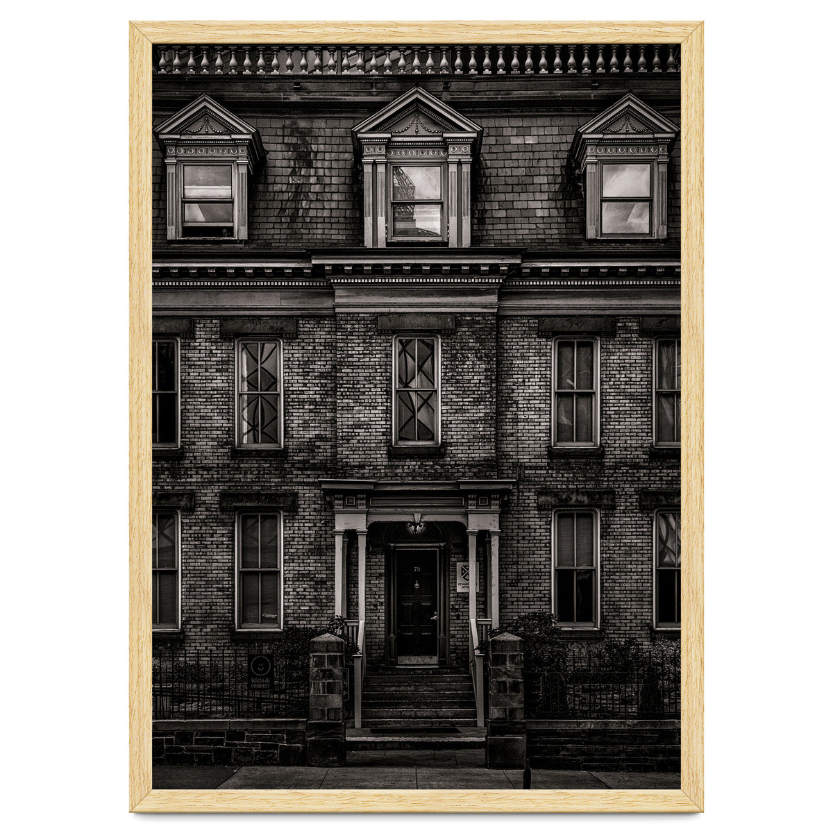 No 73 Simcoe St Toronto Canada