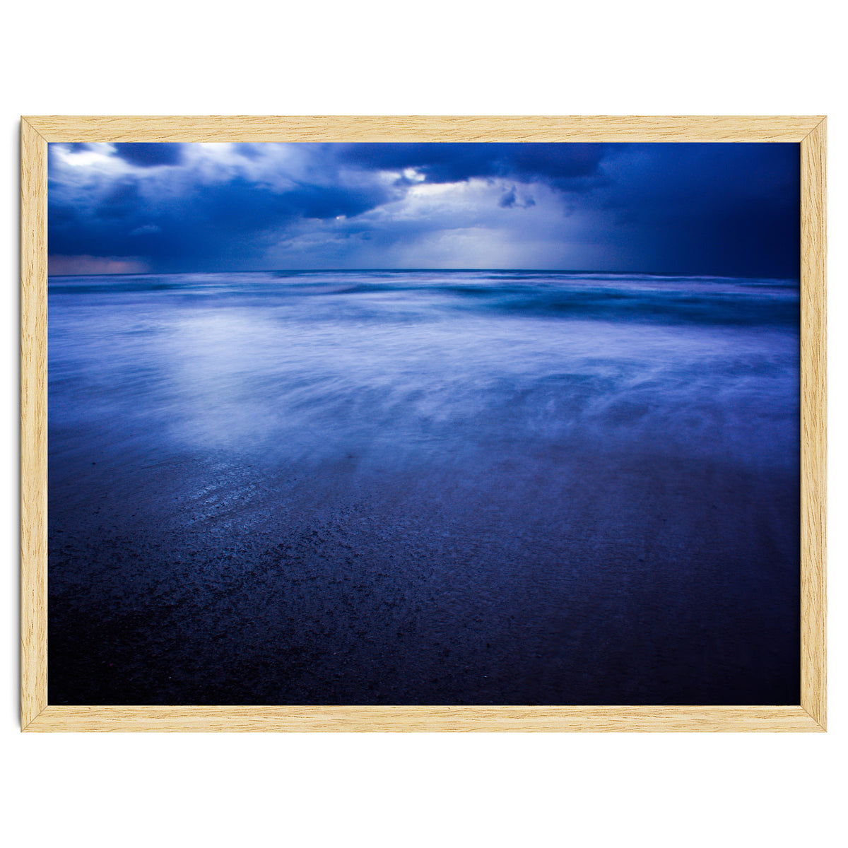 Winter storm over Sidni Ali beach II