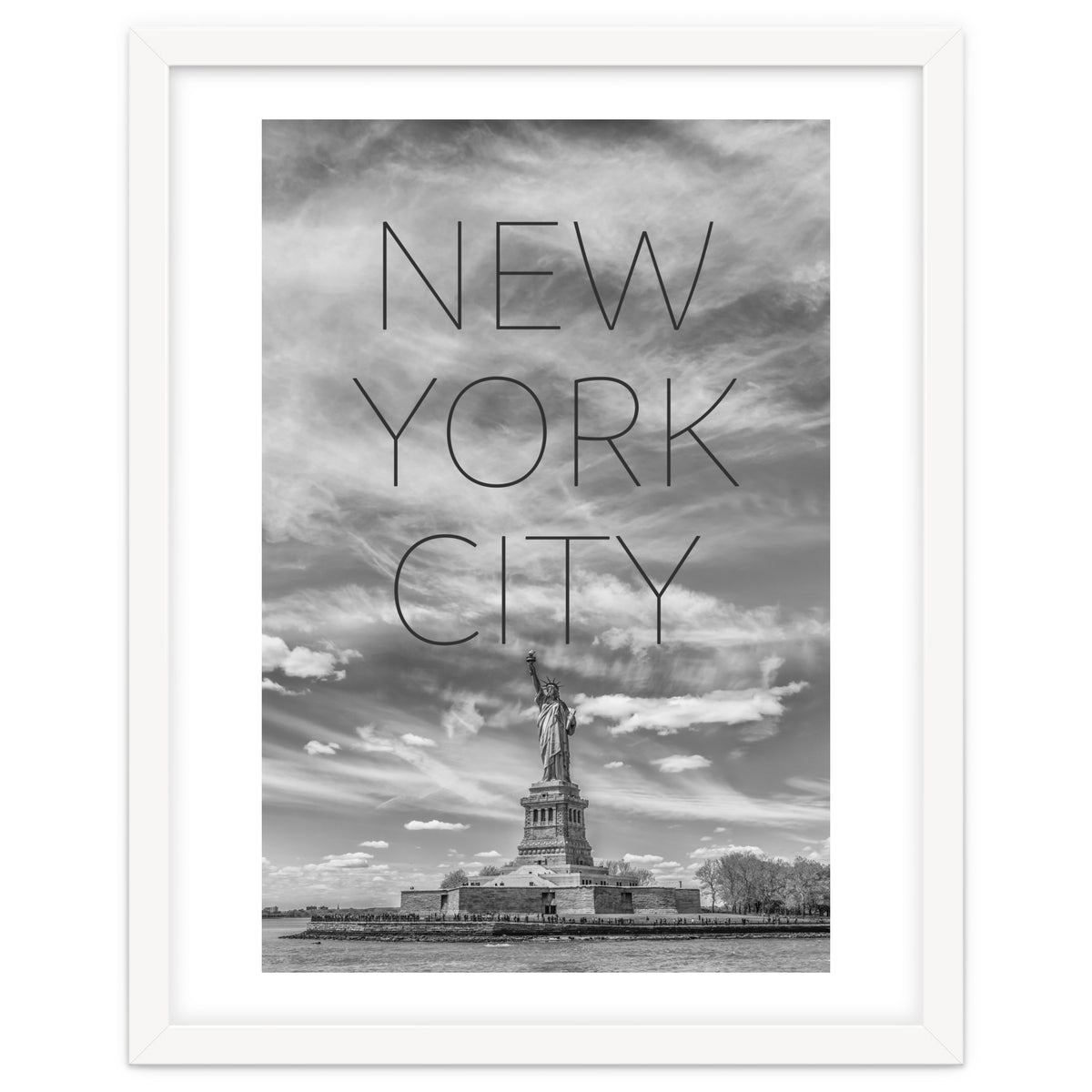 NYC Statue of Liberty | Text & Skyline