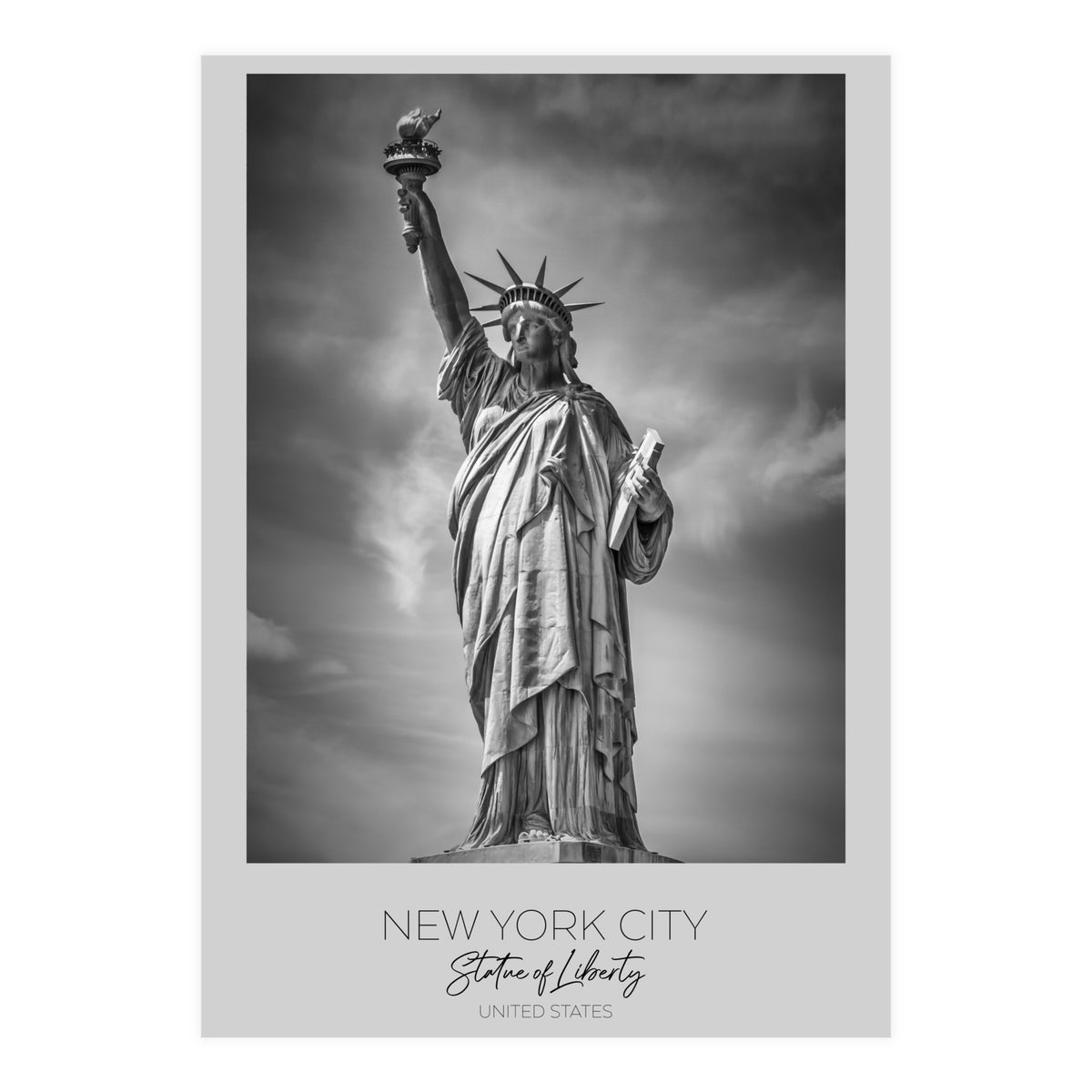 In focus: NEW YORK CITY Statue of Liberty (Print Only)
