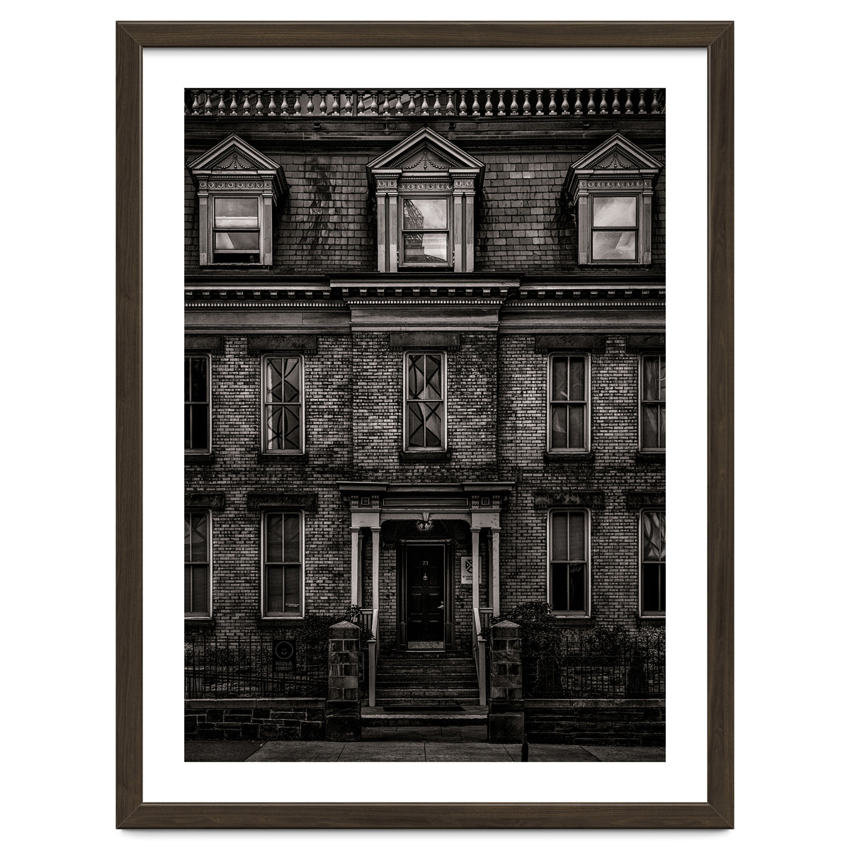 No 73 Simcoe St Toronto Canada