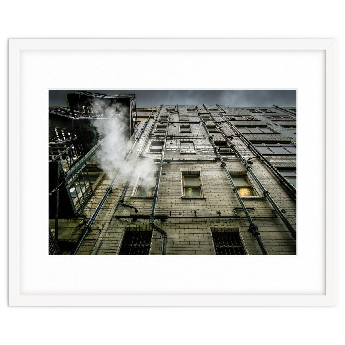 Side street newcastle