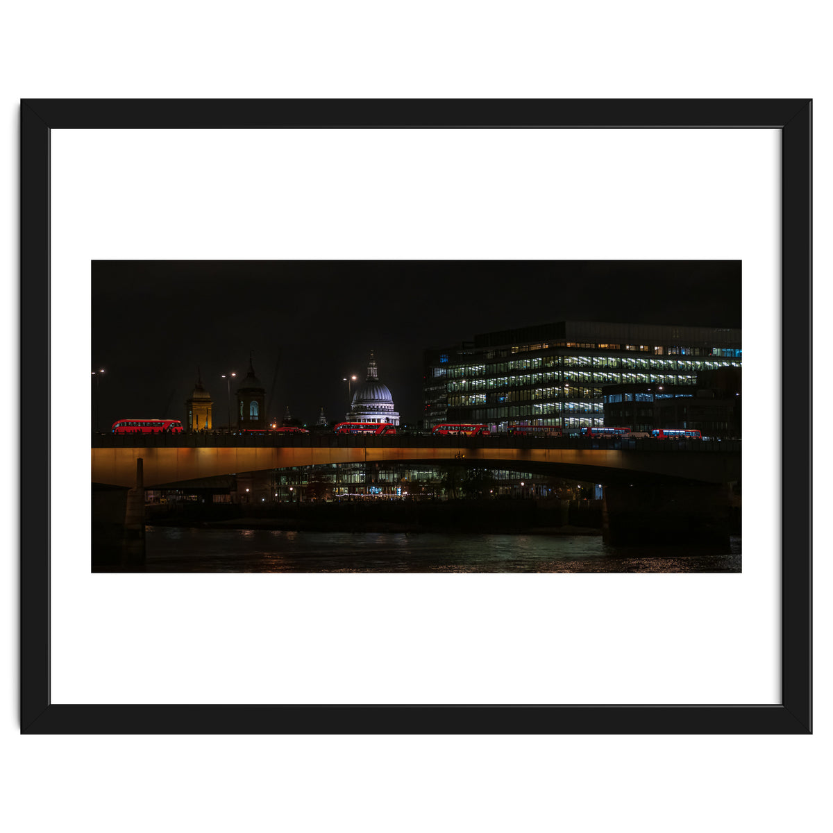 St Pauls & London Bridge photoraphed from the Southbank.