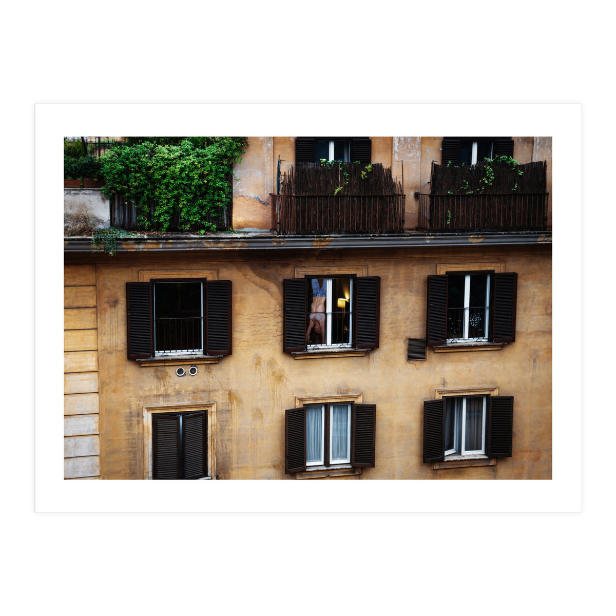 How should I deal With noisy Neighbours? (Print Only)