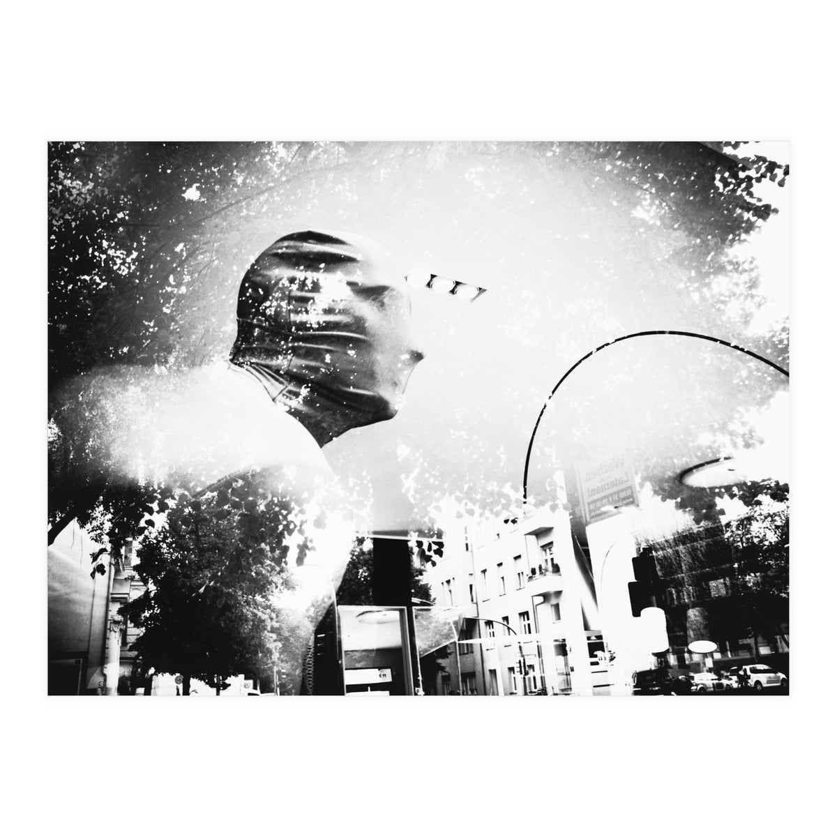 man hunt (Print Only)