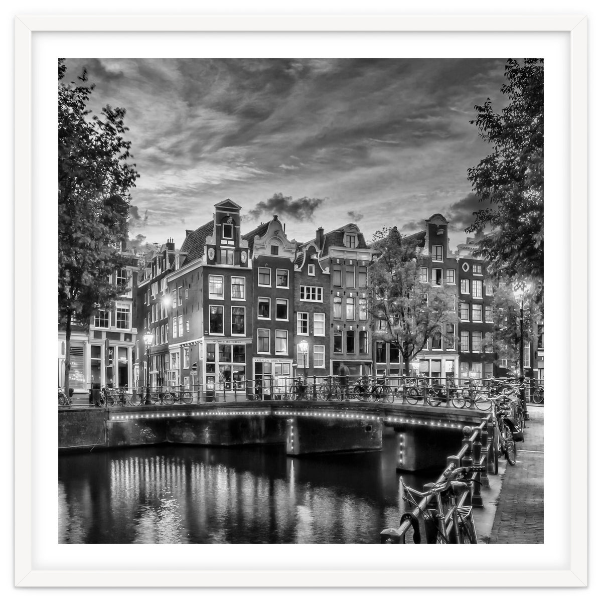 AMSTERDAM Idyllic impression from Singel | Monochrome