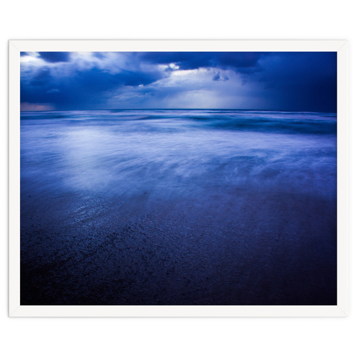 Winter storm over Sidni Ali beach II