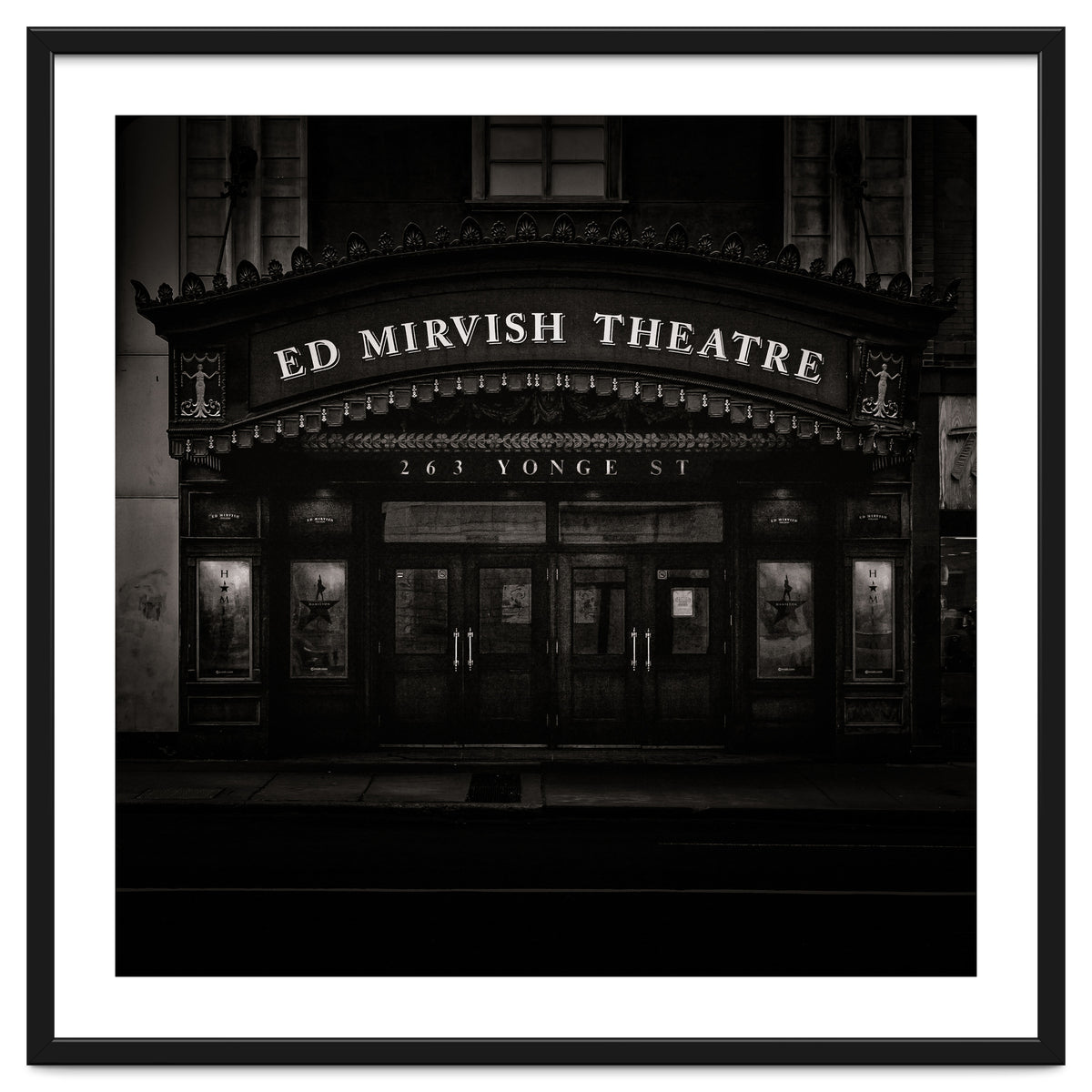 No 263 Yonge St Toronto Canada 1